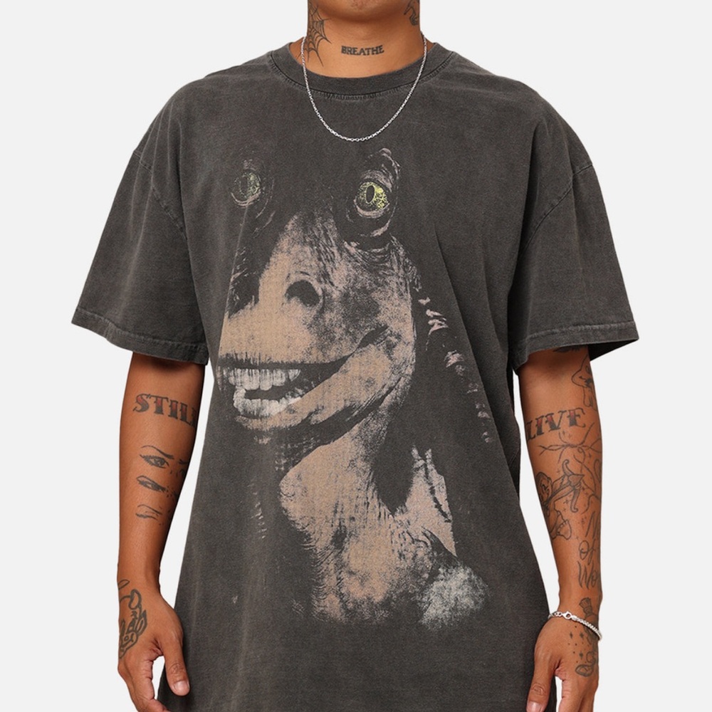 Culture king over sized jar jar Star Wars shirt